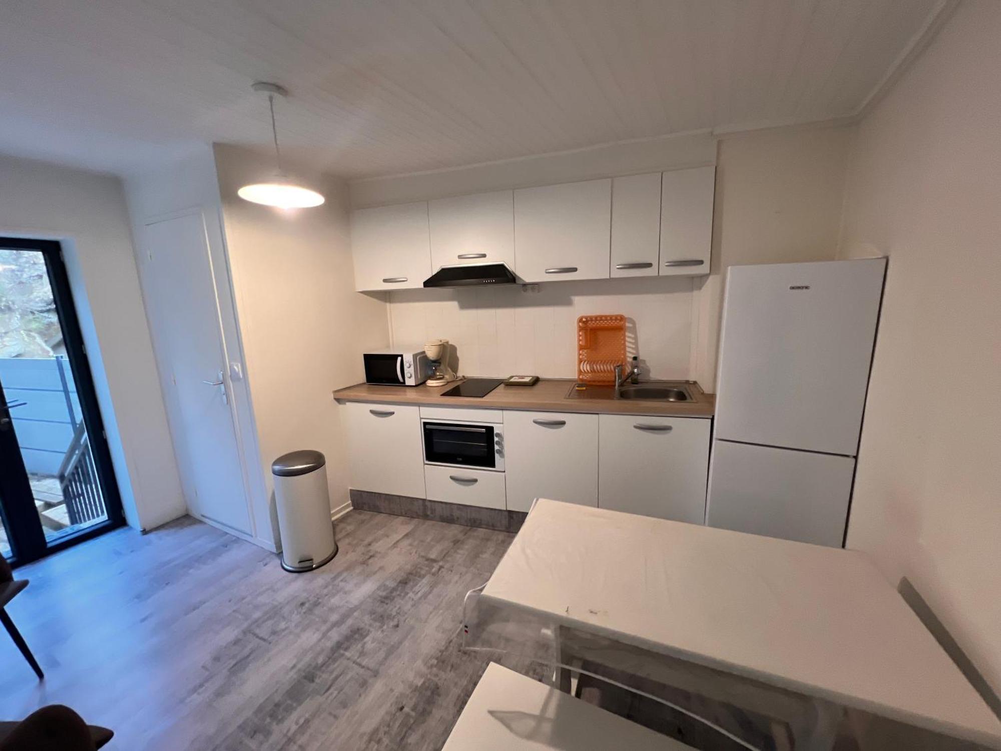 Apartment 4 Personnes, 1 Chambre, Terrasse, Wifi, Proche Du Centre La Bourboule